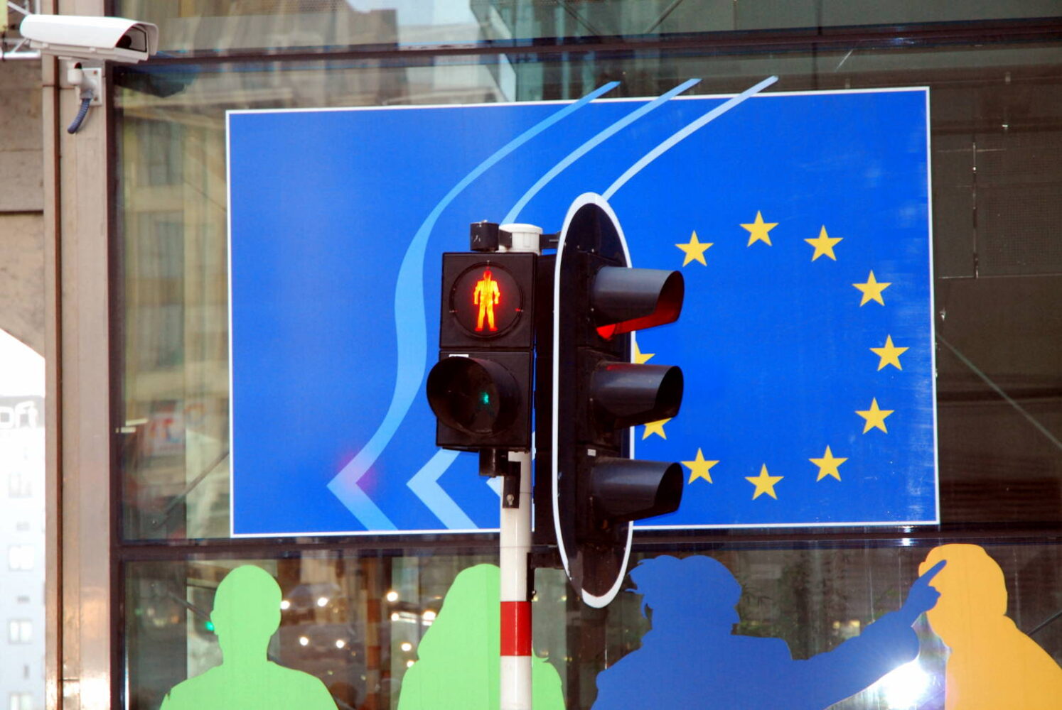 Неуверенная Германия: новая власть не вернула стране чувство безопасности